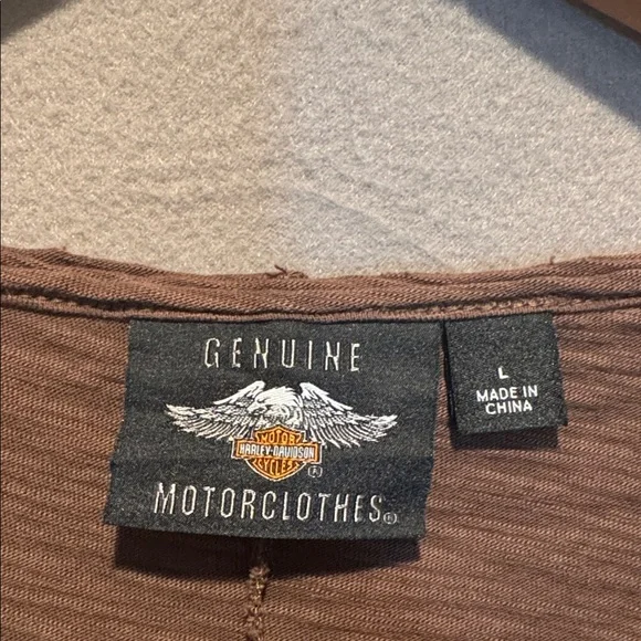 Harley-Davidson Women's Brown Blouse with Logo - Picture 2 of 4